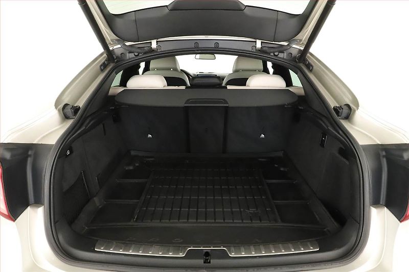 BMW X6 (2016) xDrive40d - fotka 19 z 20