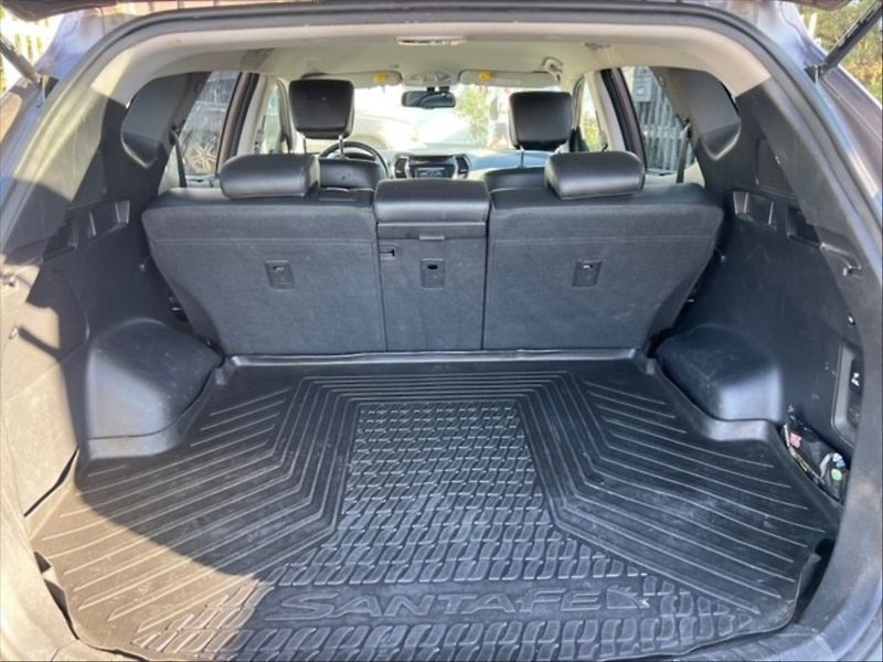Hyundai Santa Fe 2,2 CRDI 4x4 Premium - fotka 6 z 25