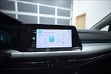 Volkswagen Golf 1,5 eTSI DSG KAMERA VÝHŘEV ČR - náhled 32