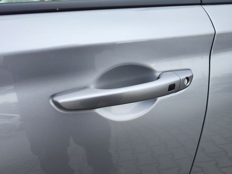 Hyundai i30 1.5 T-GDI/103kW N-Line DCT - fotka 10 z 35