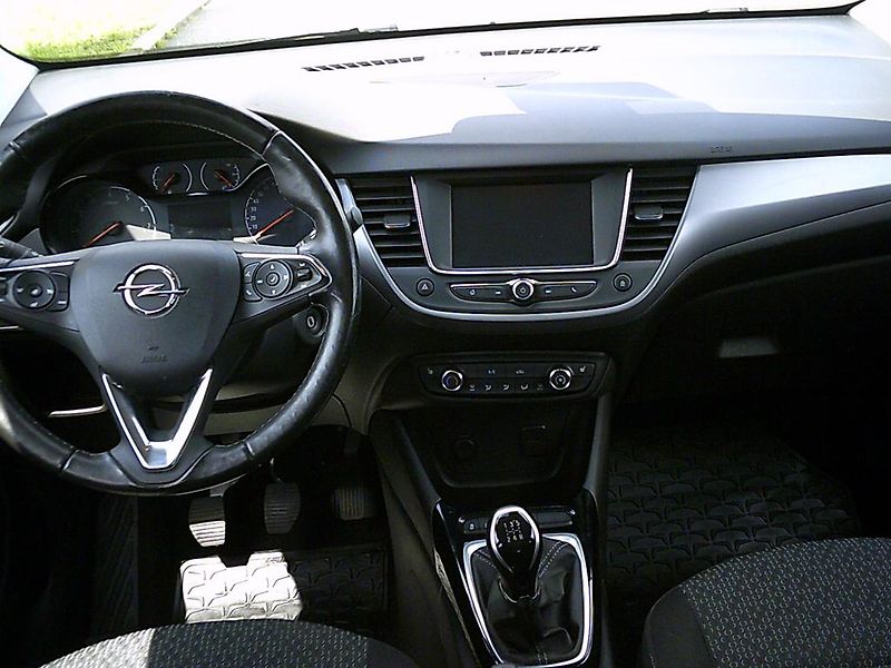 Opel Crossland (2021) X 1.2i KOUPENO ČR,1.MAJITEL - fotka 8 z 16