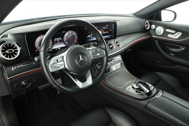 Mercedes-Benz Třídy E (2019) E 400 d - fotka 21 z 27
