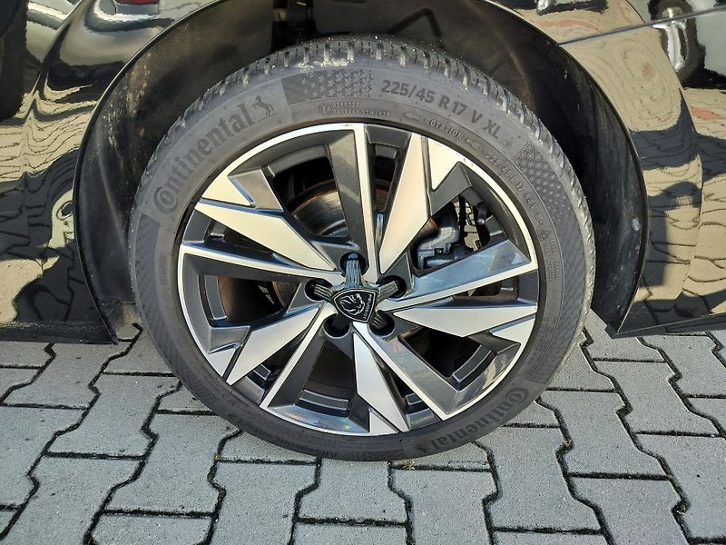 Peugeot 308 SW 130 S&S ALLURE, tažné zař. - fotka 26 z 28