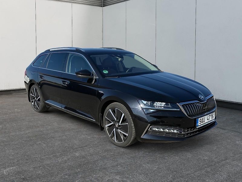 Škoda Superb (2023) L&K 2.0TDI 147kW DSG 4x4 TAŽNÉ - fotka 3 z 11