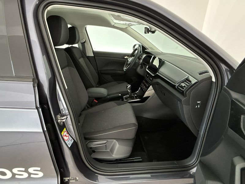 Volkswagen T-Cross (2025) SUV - fotka 9 z 26