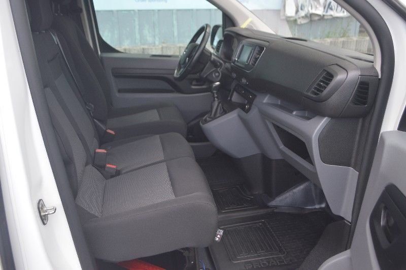 Opel Vivaro VAN L2 - fotka 7 z 20