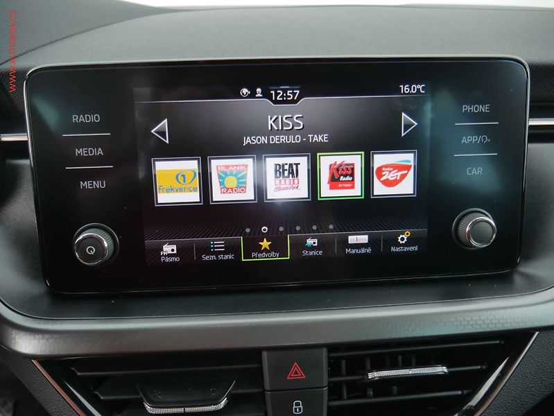 Škoda Scala (2020) 1.0TSi, ČR, Style, LED - fotka 11 z 16