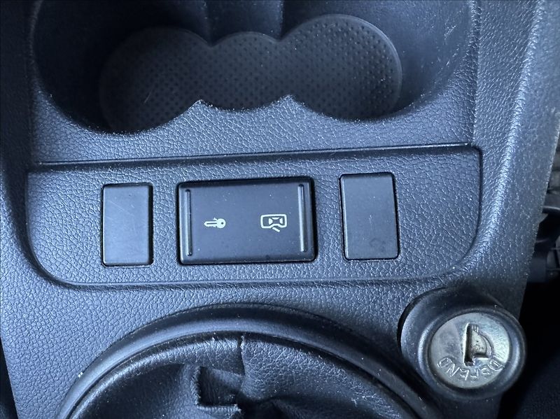 Škoda Praktik 1,2 TSI 63kW DPH 1.maj původČR - fotka 32 z 46