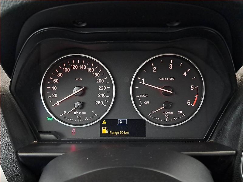 BMW Řada 1 (2016) 118d, Serv.kniha, Tempomat - fotka 11 z 18