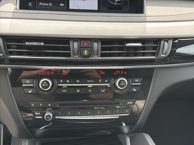 BMW X6 3,0 40d Xdrive Mpaket DPH HUD - fotka 23 z 34