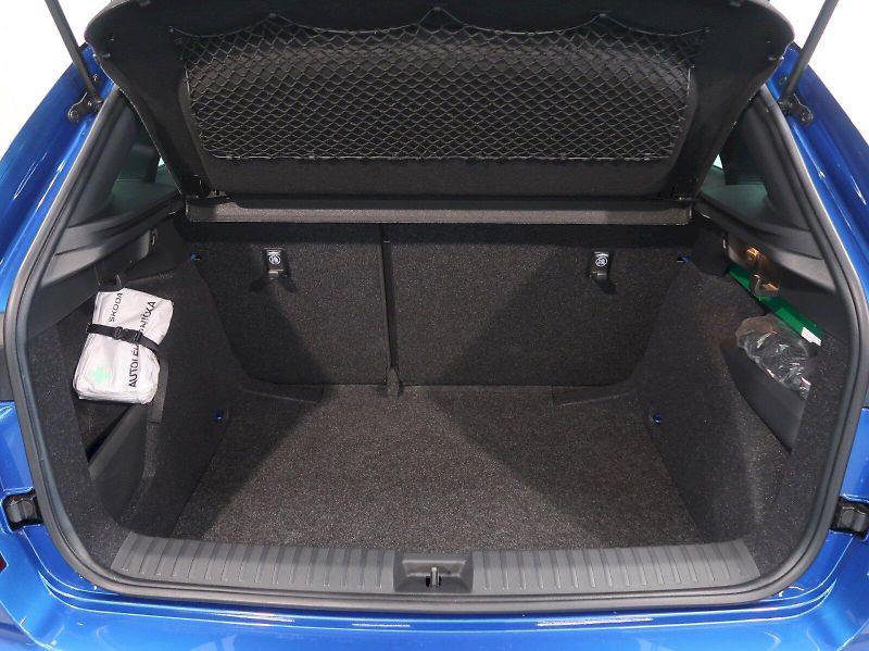 Škoda Kamiq (2025) MONTE CARLO 1.0TSI 85KW DSG PA - fotka 39 z 40