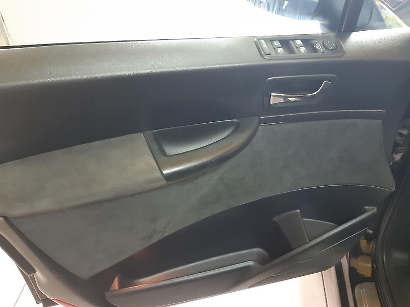 Citroën C8 2.0 HDI DIGIKLIMA NAVI TAŽNÉ - fotka 18 z 24