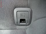 Volkswagen Passat (2015) 2.0TDi, AC, LED, park.asist - náhled 22