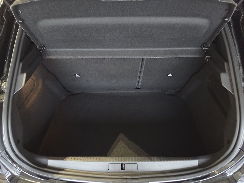 Peugeot 208 (2025) ALLURE Hybrid 100 e-DCS6 - fotka 10 z 15