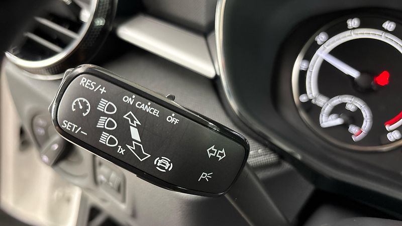 Škoda Fabia 1.0 TSI Style - fotka 14 z 23