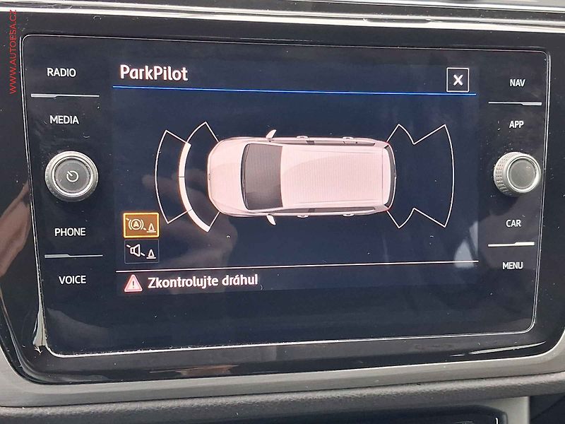 Volkswagen Touran (2017) 1.4 TSi, Comfortline, LED, TZ - fotka 17 z 18