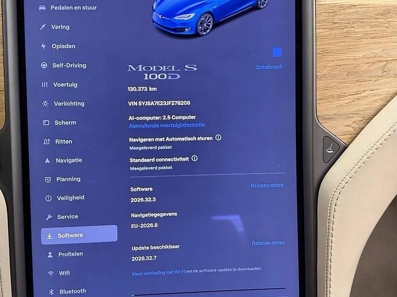 Tesla Model S 100D AWD 386kW SOH 88% - fotka 7 z 15