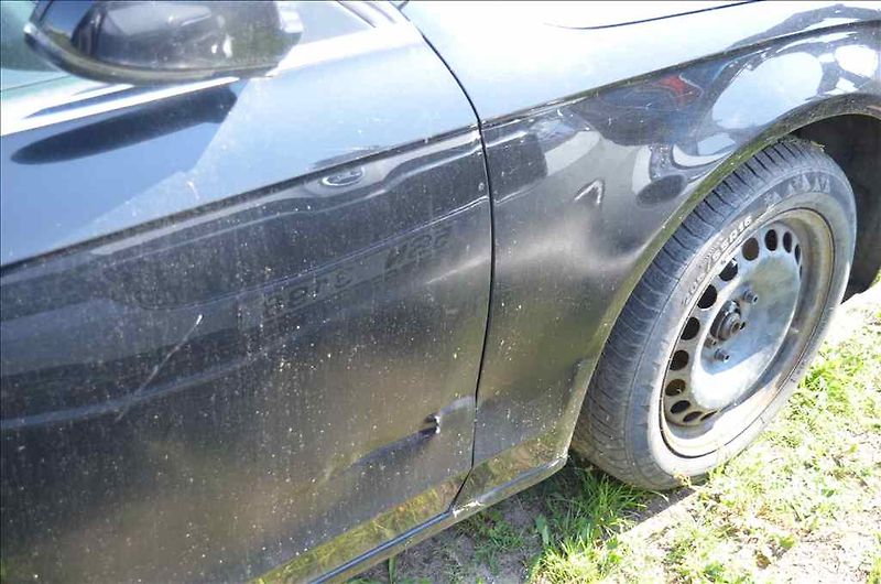 Audi A4 (2010) AVANT 2,0 TDI - fotka 11 z 24