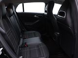 Mercedes-Benz CLA 2,0 250 155kW 4Matic Xenon - náhled 15
