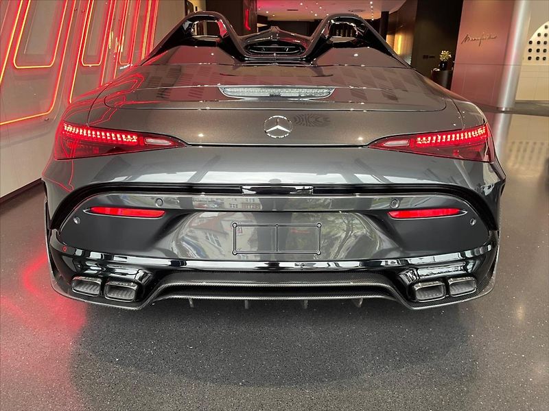Mercedes-Benz SL (2026) 4.0 Mercedes-AMG PureSpeed - fotka 8 z 29