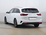 Kia Ceed (2022) 1.5 T-GDI MHEV - náhled 3