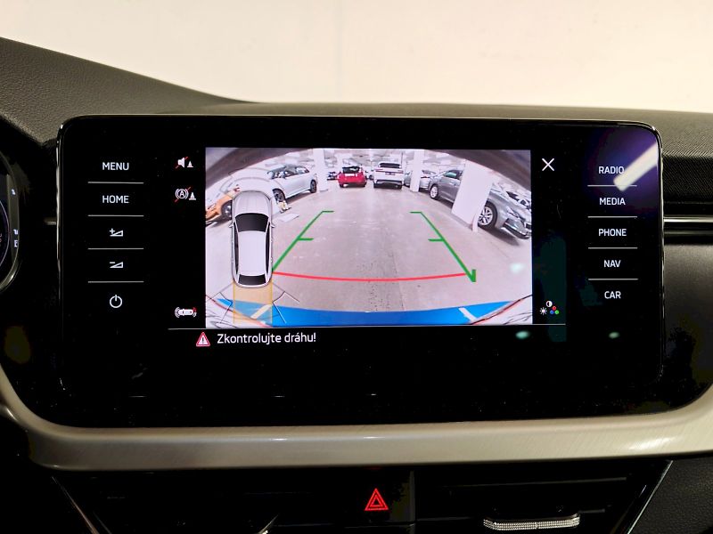 Škoda Scala (2019) 1.5 TSI 110 kW DSG Style - fotka 9 z 29