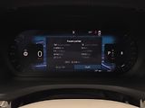 Volvo V60 B4 DARK PLUS CZ 1.maj - náhled 17