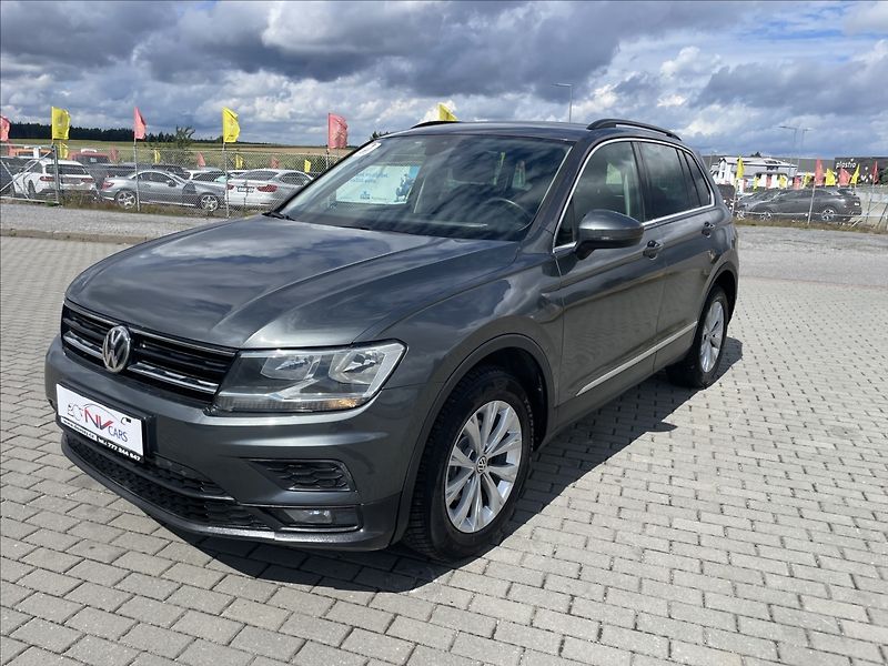 Volkswagen Tiguan 2,0 TDi 110kw DSG 4-matic bez - fotka 37 z 43