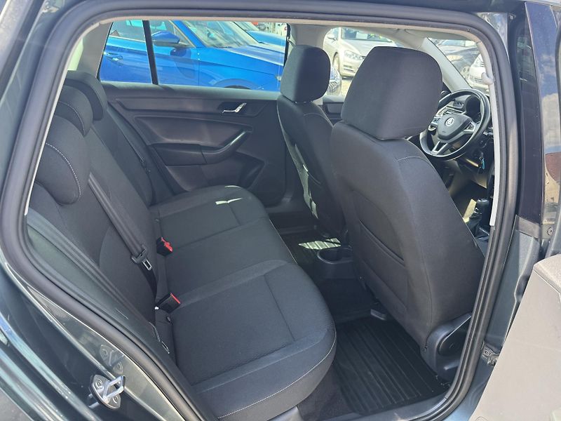 Škoda Rapid 1.2 TSI SPACEBACK - fotka 11 z 13