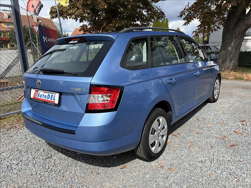 Škoda Fabia 1,2 TSi  Serviska,Senzory,AC - fotka 7 z 42
