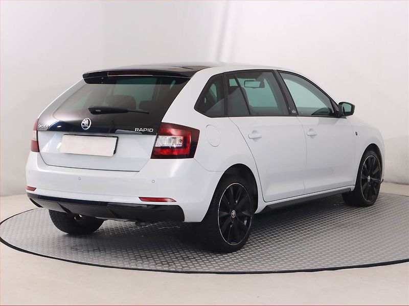 Škoda Rapid (2015) Spaceback 1.6 TDI, Automat - fotka 5 z 18