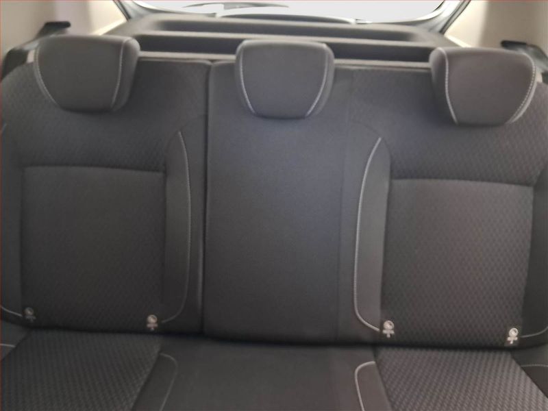 Dacia Sandero (2018) 0.9 TCe, LPG, ČR,1.maj - fotka 10 z 15