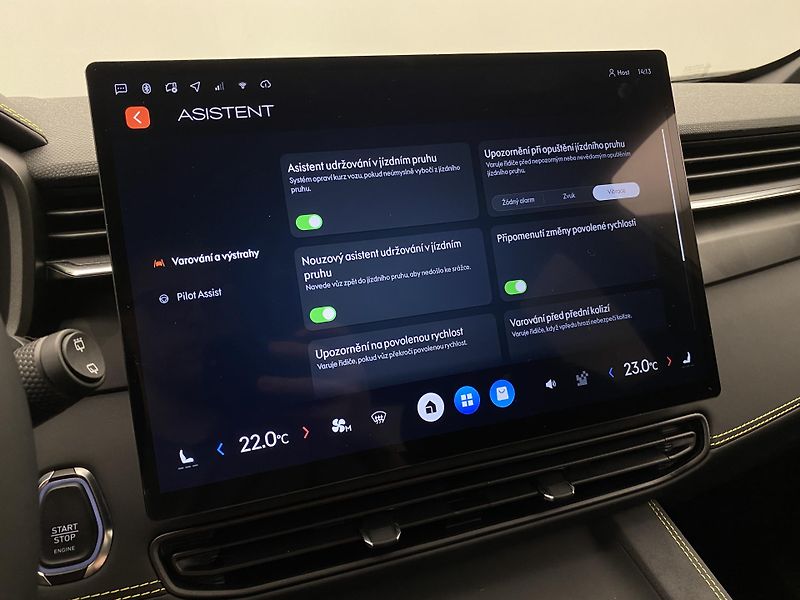 Lynk & Co 01 (2025) 01 CORE PHEV - fotka 49 z 82