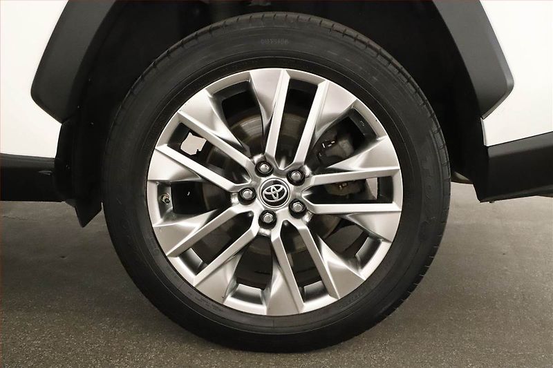 Toyota RAV4 (2020) Executive 2.5 Hybrid - fotka 18 z 18