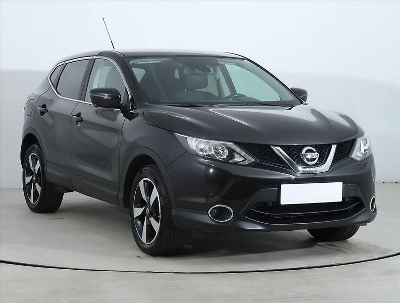 Nissan Qashqai (2015) 1.2 DIG-T, Navi, Tempomat - fotografie inzerátu