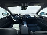 Volvo XC60 Plus Dark B5 AWD 184kW - náhled 10