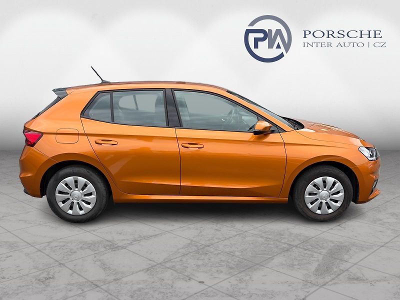 Škoda Fabia 1,0 MPI 59 kW Selection - fotka 9 z 20
