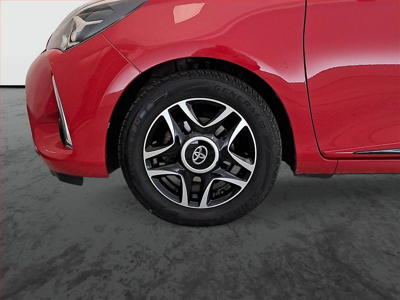 Toyota Yaris (2019) 1.0 VVT-i, Serv.kniha - fotka 14 z 20