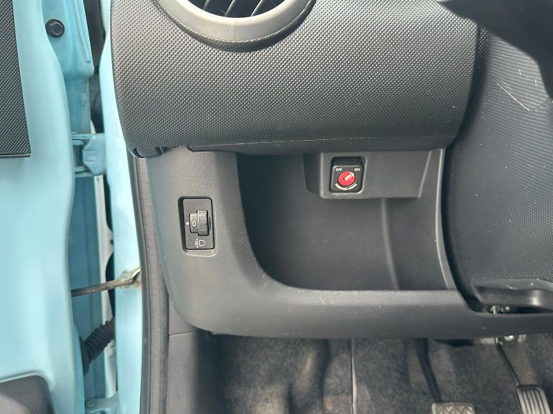 Citroën C1 (2012) 1.0i, 50KW - fotka 20 z 21