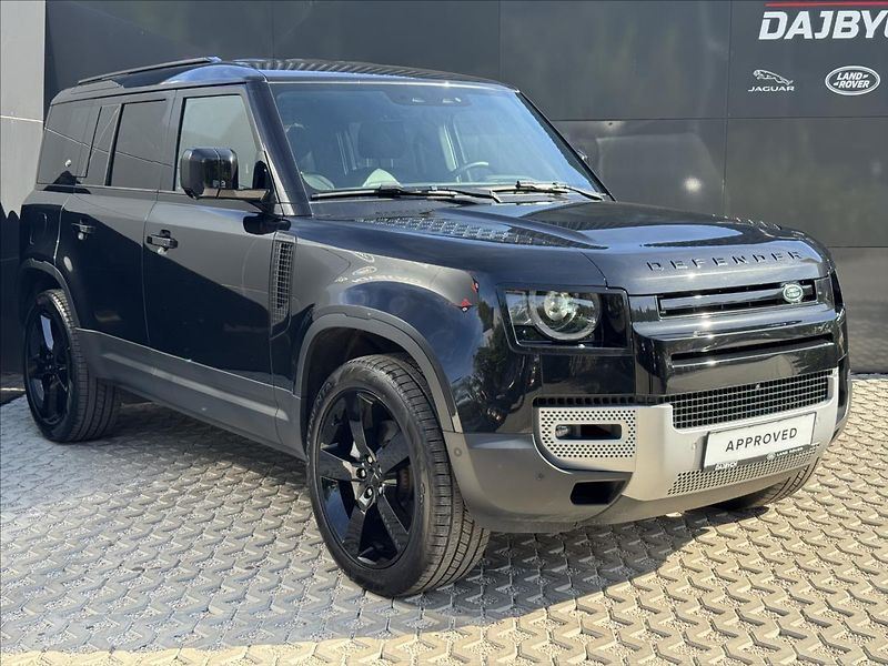 Land Rover Defender 3,0 110 P400 SE AWD AT ZÁRUKA - fotka 2 z 33