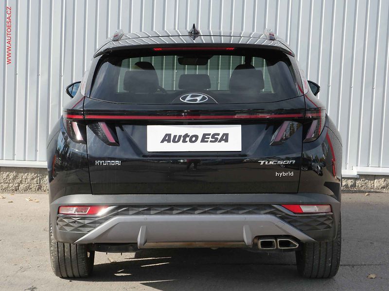 Hyundai Tucson (2021) 1.6TGDi HEV 4x4, 1.maj,ČR - fotka 5 z 27