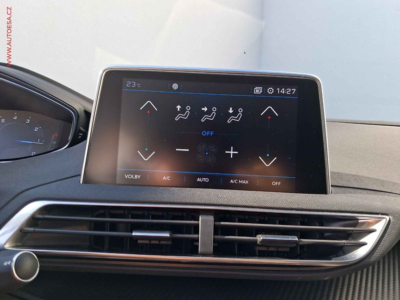 Peugeot 3008 (2019) 1.2PT, Allure, AT, LED - fotka 18 z 19