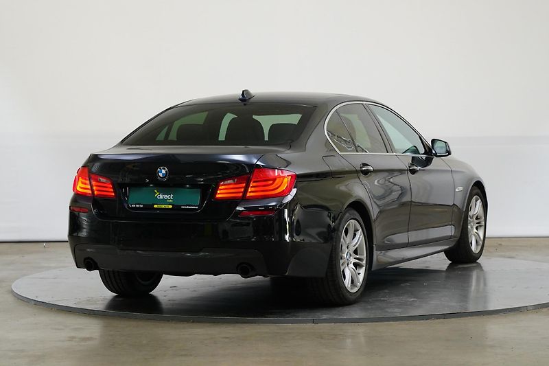 BMW Řada 5 - fotka 2 z 26
