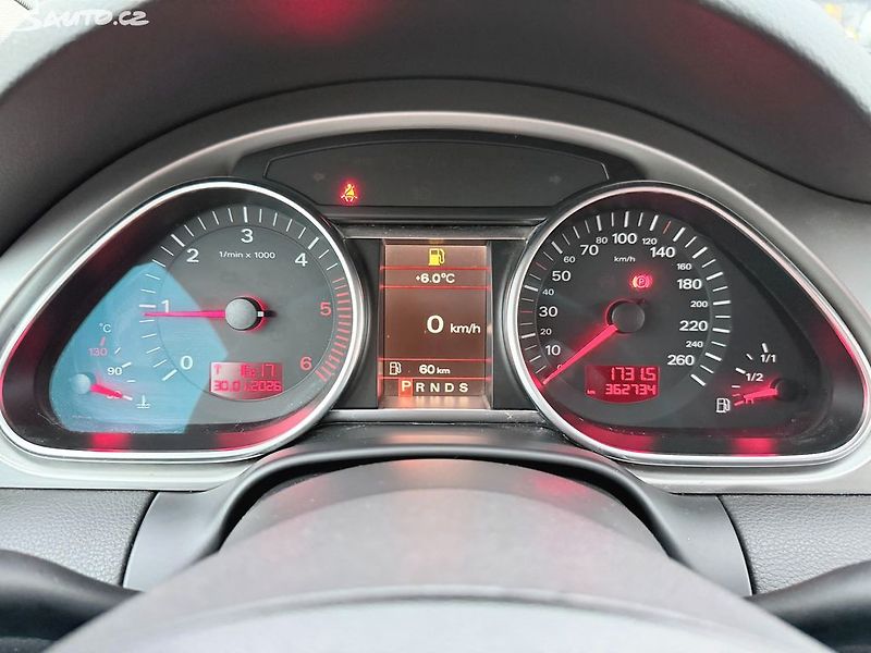 Audi Q7 3,0 TDI V6 QUATTRO - fotka 15 z 38
