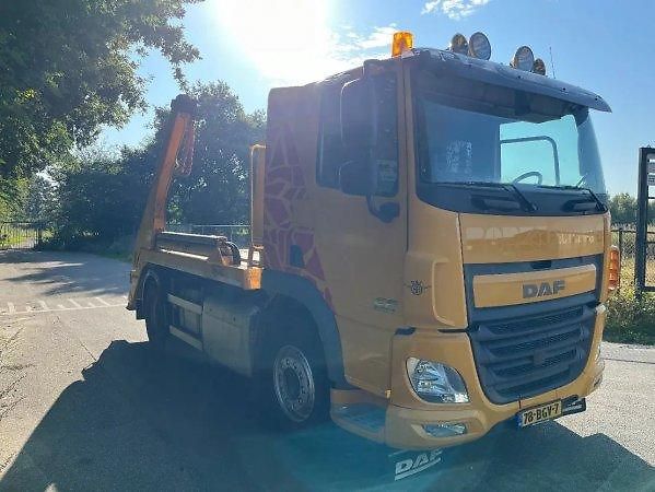 DAF CF (2016) 14t Eur6 řetězový nosič kont.  - fotka 3 z 10