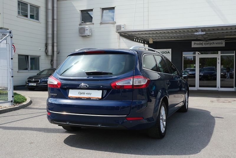 Ford Mondeo - fotka 2 z 6