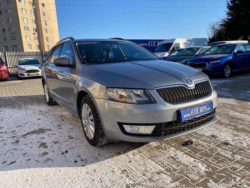 Škoda Octavia (2016) Škoda Octavia 1,6TDi TOP STAV - fotka 3 z 18