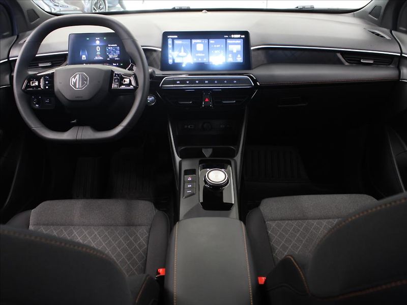 MG MG3 1.5 HYBRID+ Emotion 12tkm.ČR - fotka 8 z 22