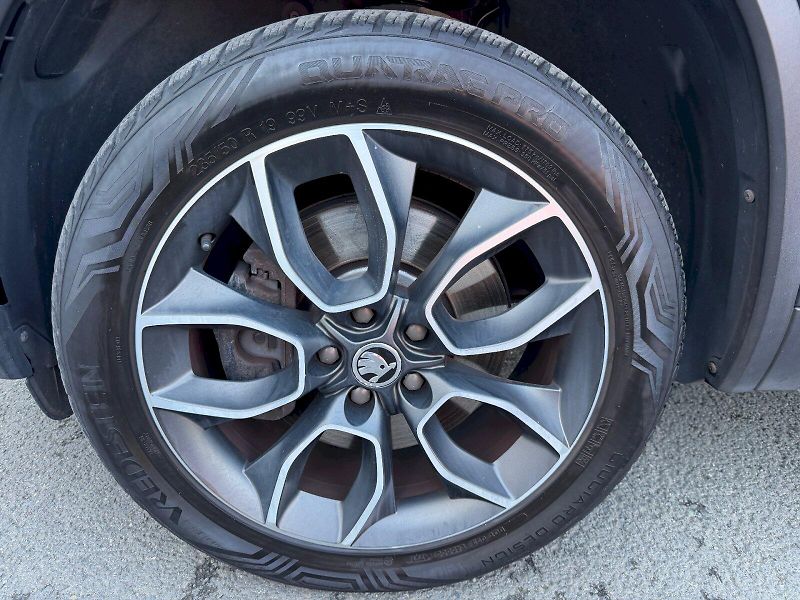 Škoda Kodiaq (2019) 2.0 TSI 140kW 4x4 DSG Soleil - fotka 35 z 35
