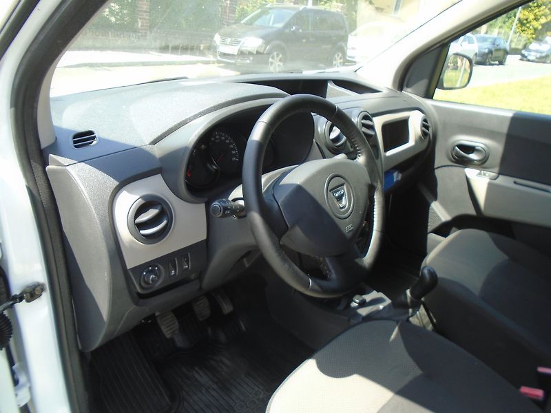 Dacia Dokker (2016) 1.5 DCi Klima - fotka 17 z 26